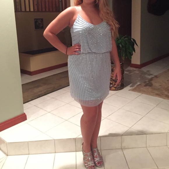 Beaded blue dress - Picture 3 of 3